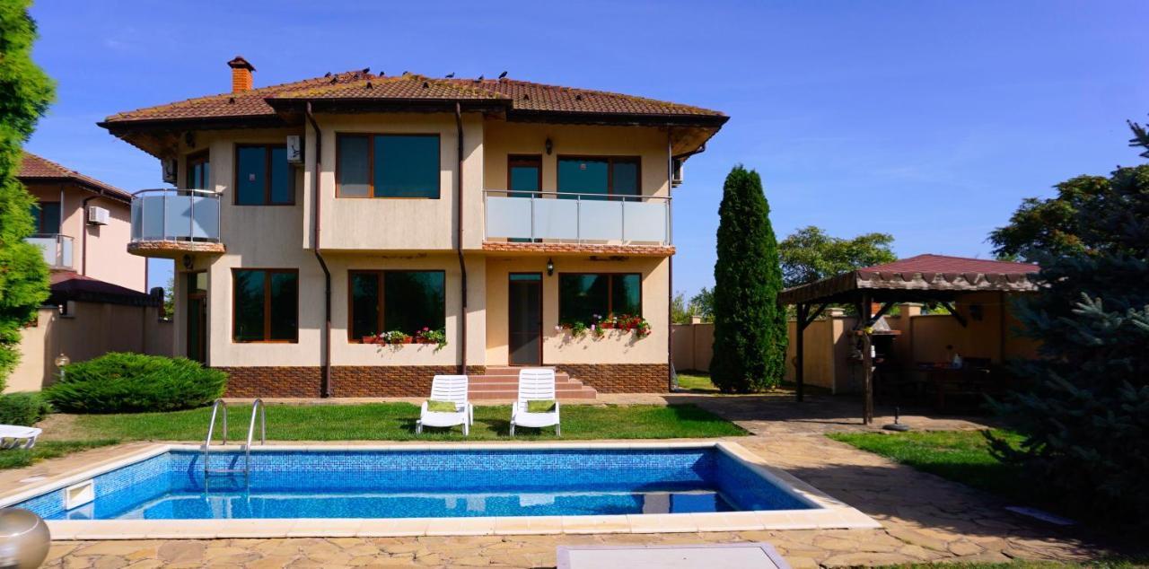 Вила Ваня - Villa Vania Bŭlgarevo Extérieur photo