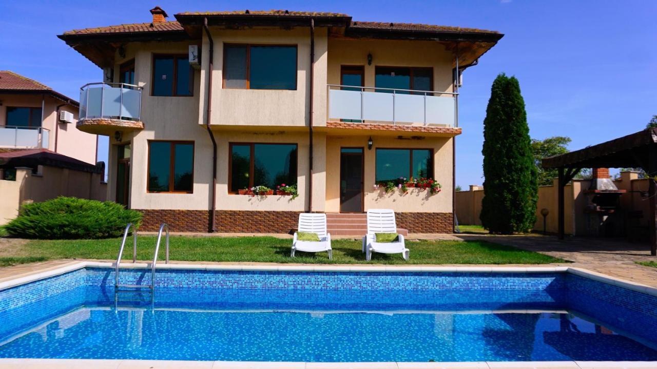 Вила Ваня - Villa Vania Bŭlgarevo Extérieur photo