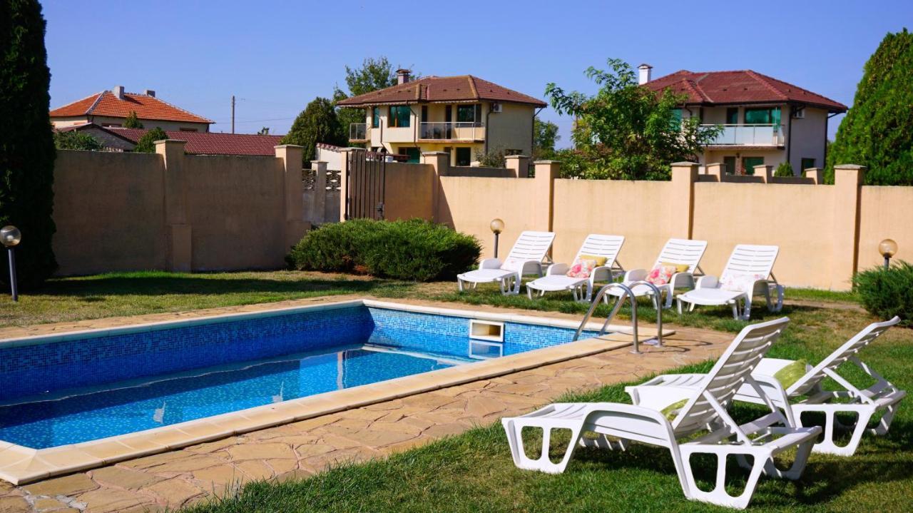 Вила Ваня - Villa Vania Bŭlgarevo Extérieur photo